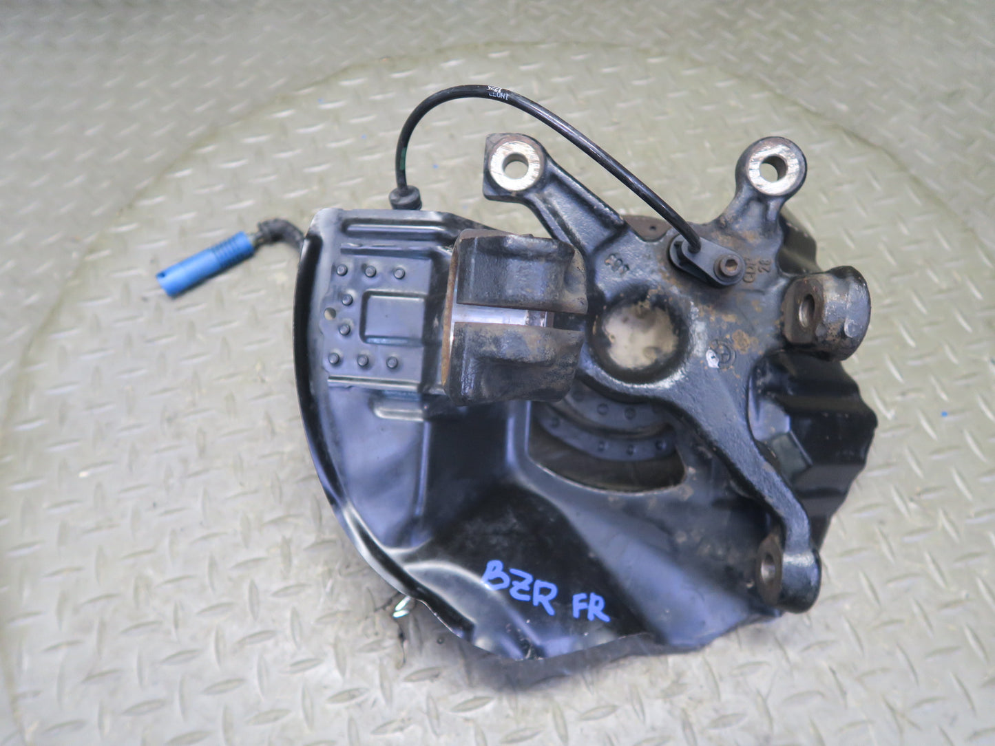 03-08 BMW E85 Z4 RWD Front Right Spindle Knuckle Wheel Hub Bearing 110K OEM