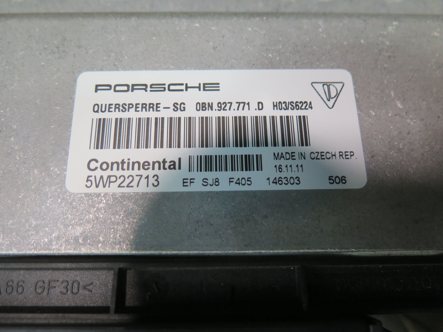 11-14 Porsche Cayenne 958 4.8L Turbo Differential Lock Control Module 0BN927771D