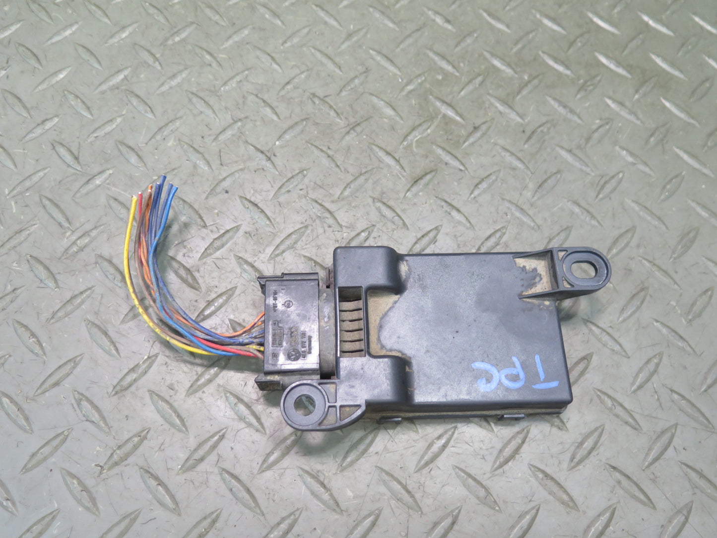 2011-2014 Porsche Cayenne 958 TPMS Tire Pressure Monitor Control Module