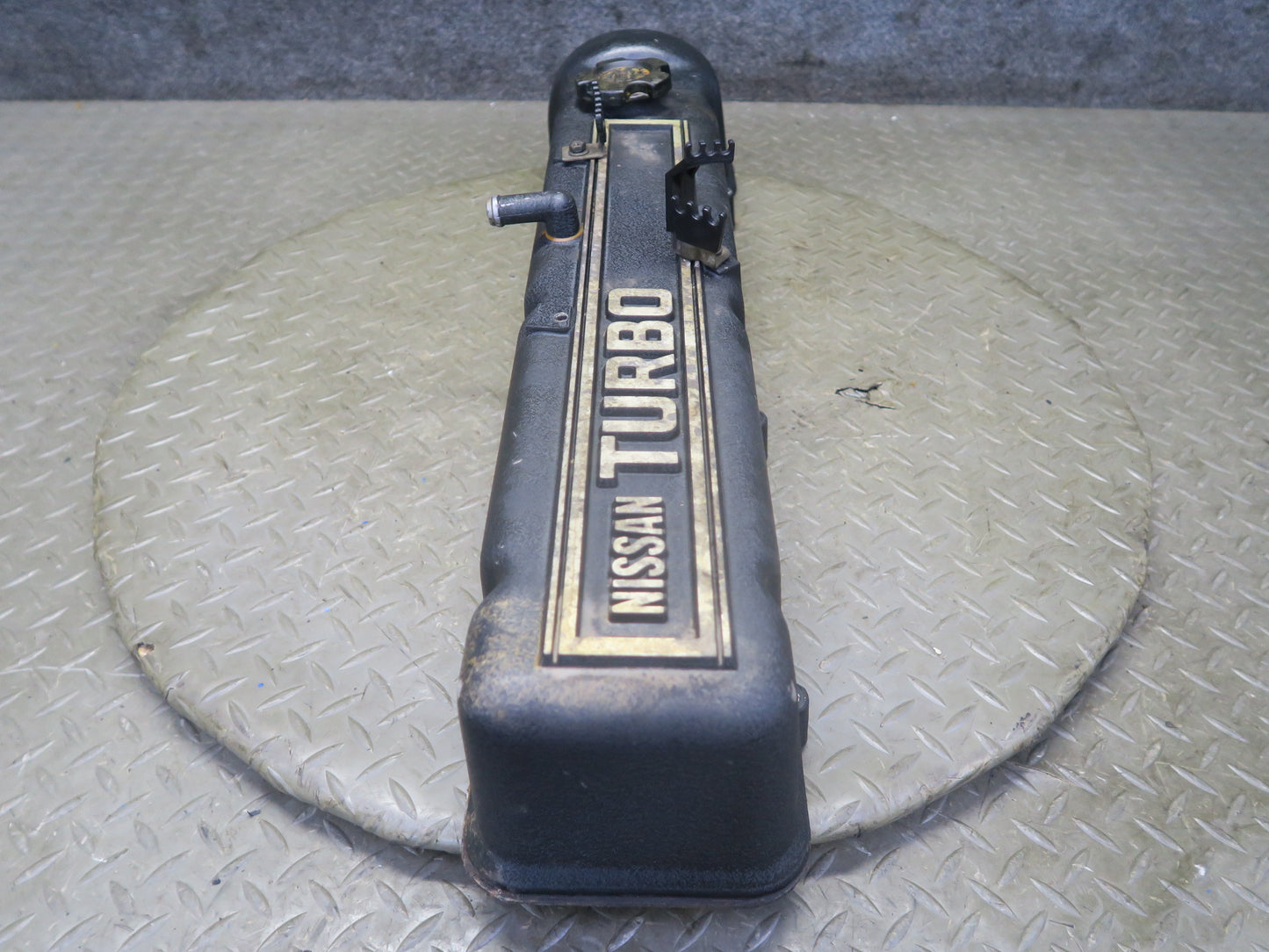 82-83 Datsun Nissan 280ZX S130 Turbo Valve Cover w Cap 80K Miles OEM