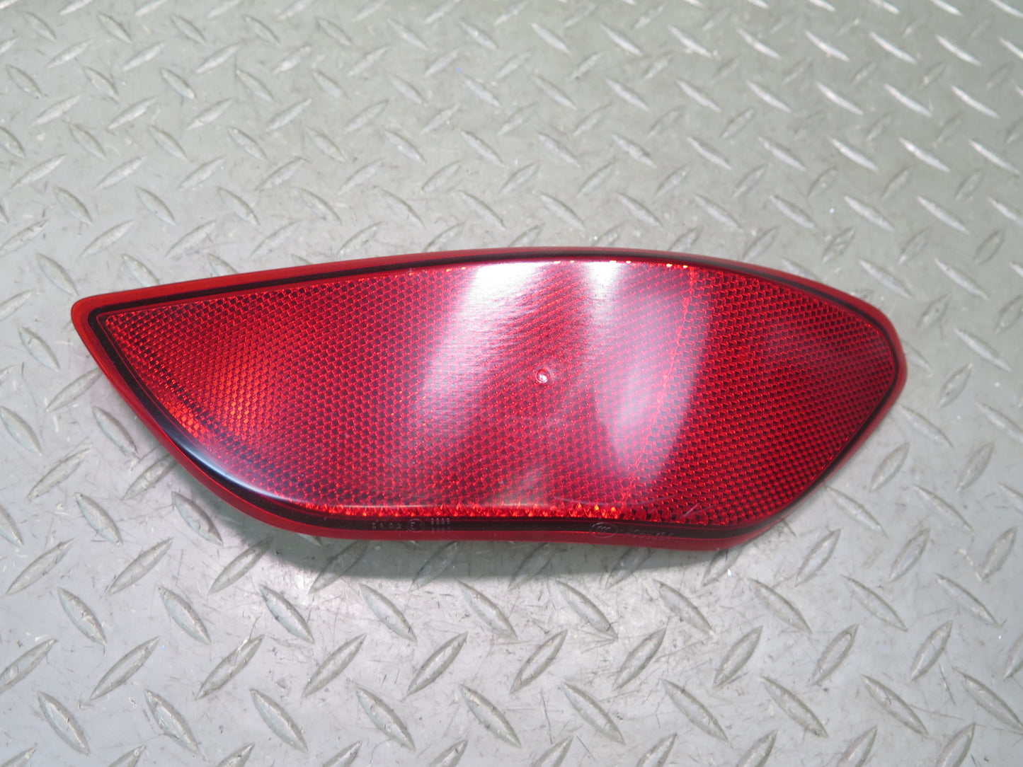 2011-2014 Porsche Cayenne 958 Rear Bumper Right & Left Side Trim Reflector Set