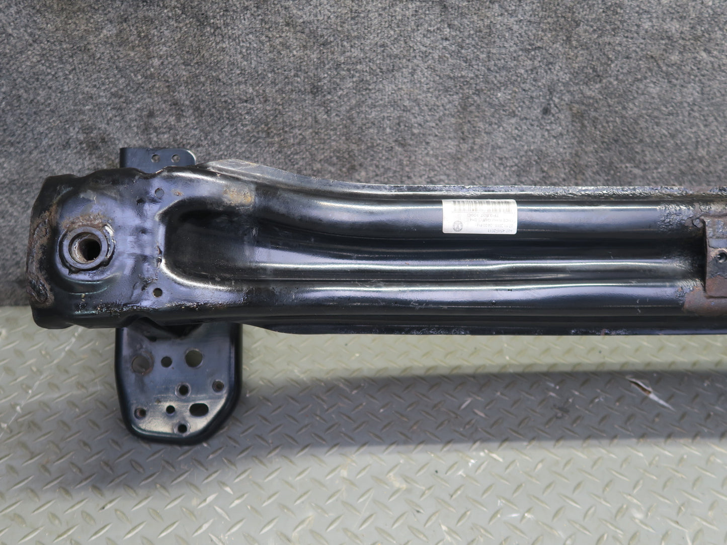 2011-2018 Porsche Cayenne 958 Front Bumper Impact Reinforcement Bar 7P0807109C