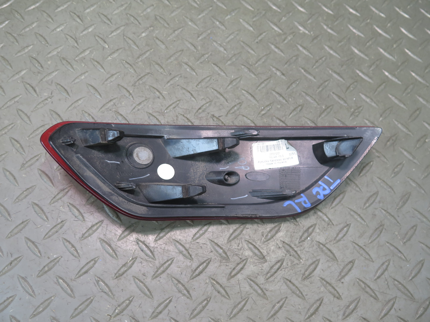 2011-2014 Porsche Cayenne 958 Rear Bumper Right & Left Side Trim Reflector Set
