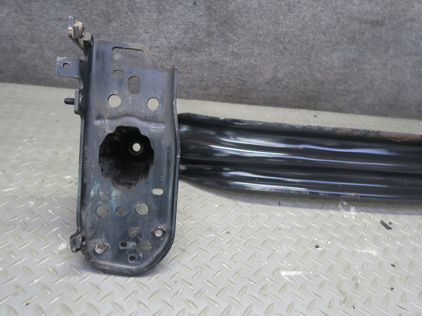 2011-2018 Porsche Cayenne 958 Front Bumper Impact Reinforcement Bar 7P0807109C