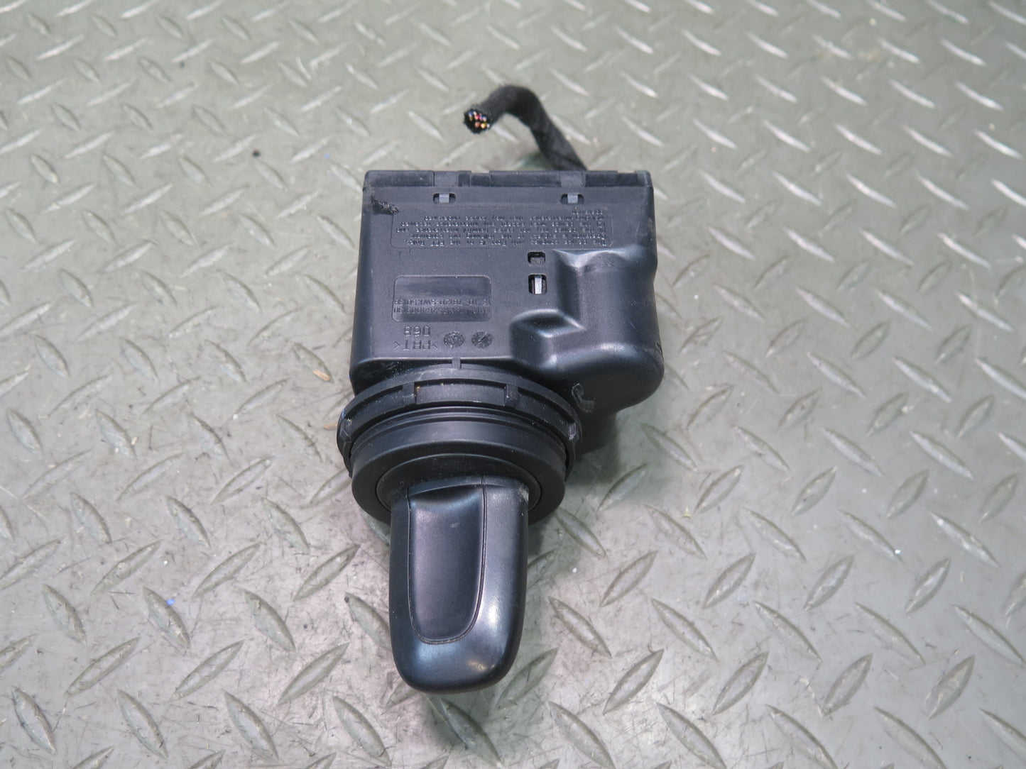 2012 Porsche Cayenne 958 4.8L Turbo ECU Module Ignition Door Lock KEY Set