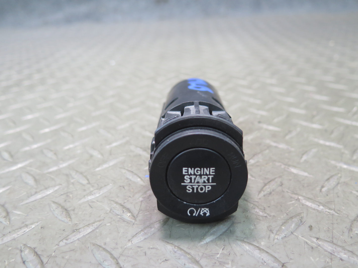 2017 Maserati Levante M161 Engine ECU ECM BCM Ignition Speedometer Lock KEY Set