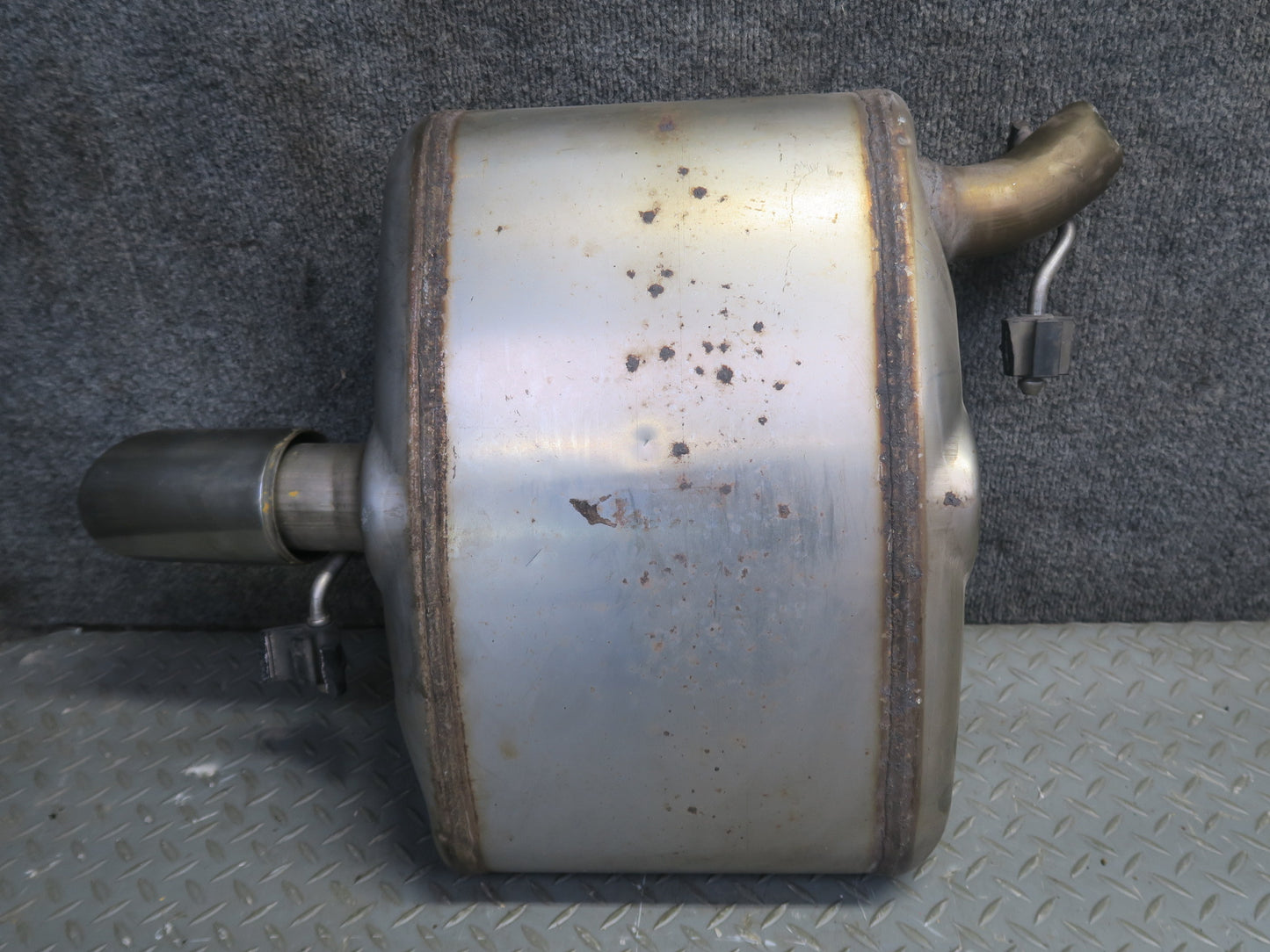 2014-2017 Range Rover Sport L494 3.0L Rear Right Exhaust Muffler w Tip 45K Miles