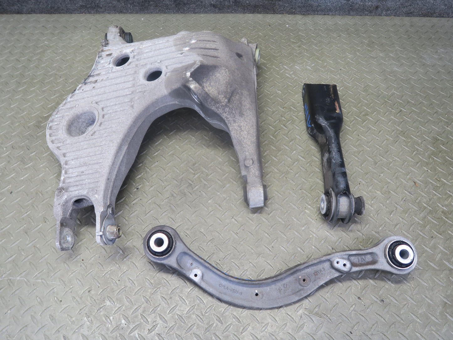 2014-2017 Range Rover Sport L494 Rear Left Suspension Control  Arm Set of 3