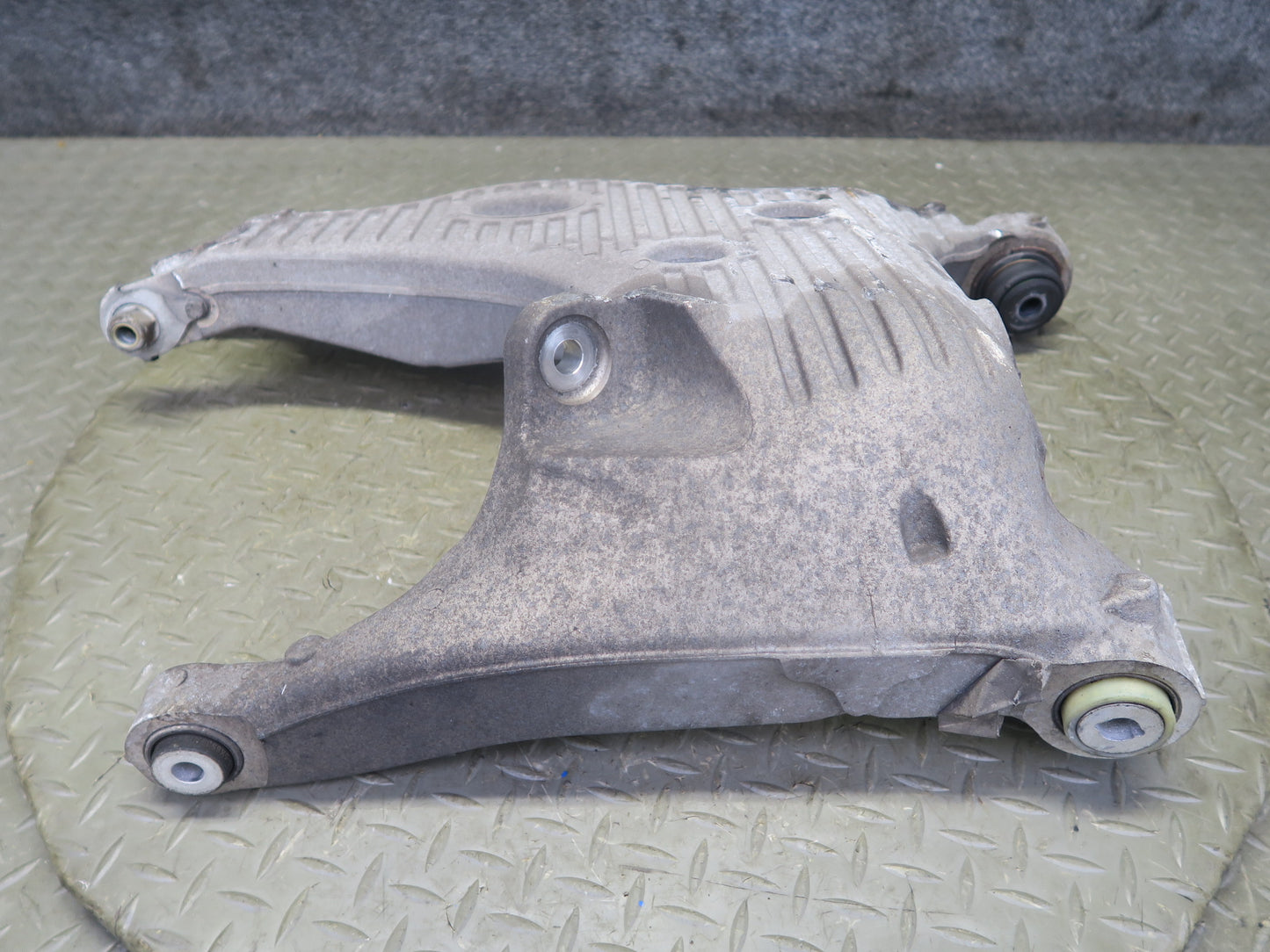 2014-2017 Range Rover Sport L494 Rear Left Suspension Control  Arm Set of 3