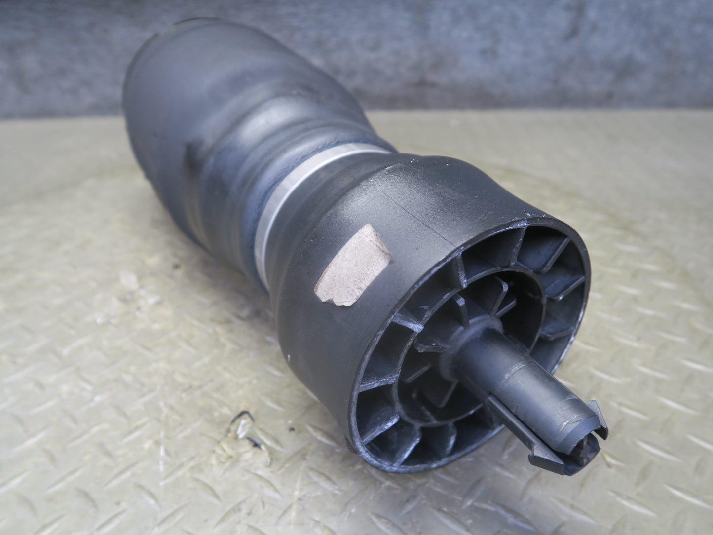 14-22 Range Rover Sport L494 Rear Left Air Suspension Spring BAG DPLA-5587-AD