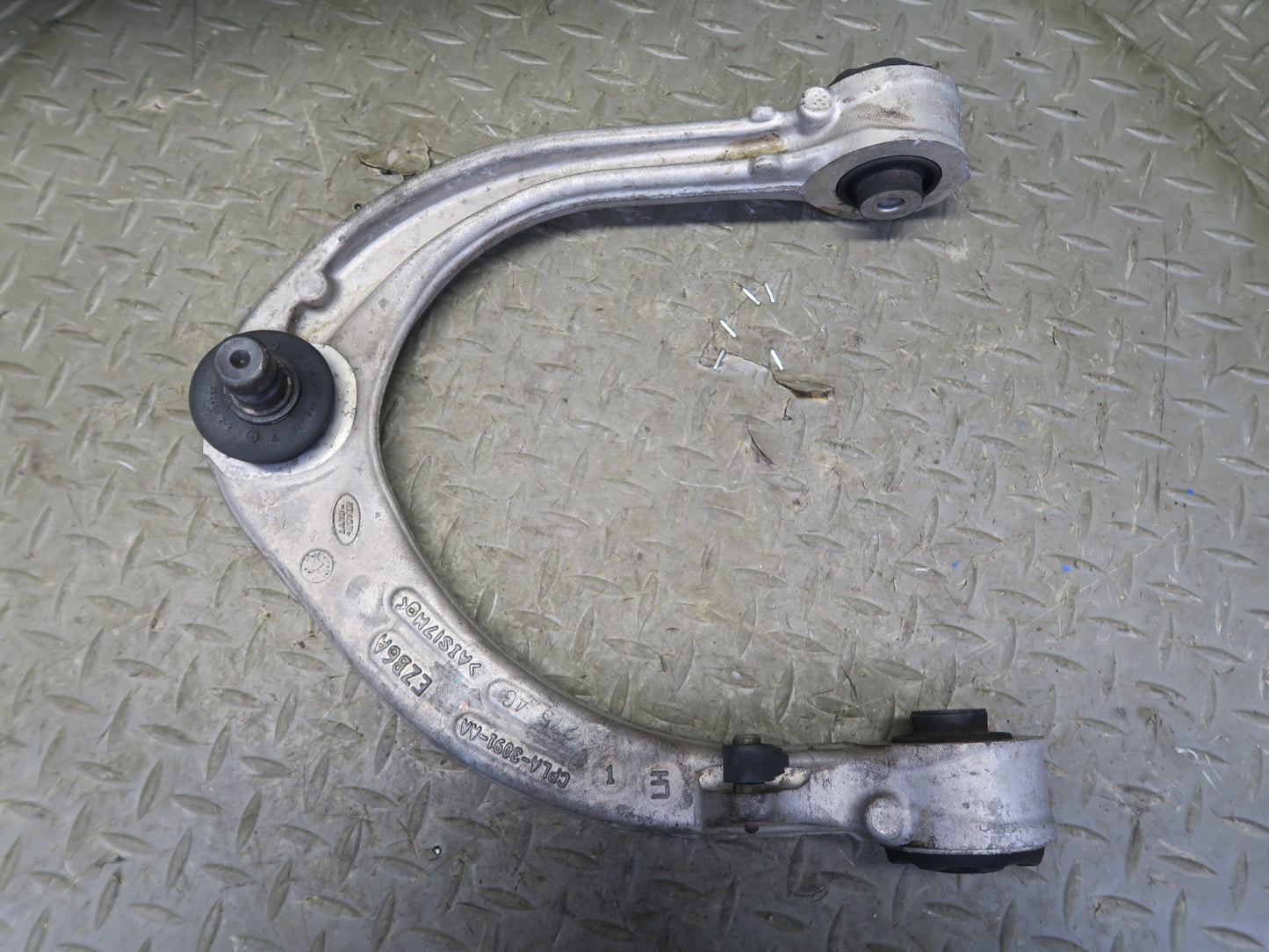 2014-2017 Range Rover Sport L494 Front Left Upper & Lower Control  Arm Set of 2