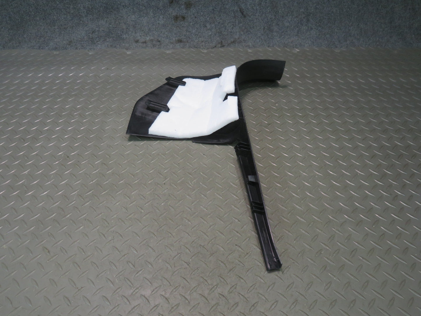 08-16 Audi A5 S5 Set of 2 Front Left Right Lower Kick Trim Cover Panel Black OEM