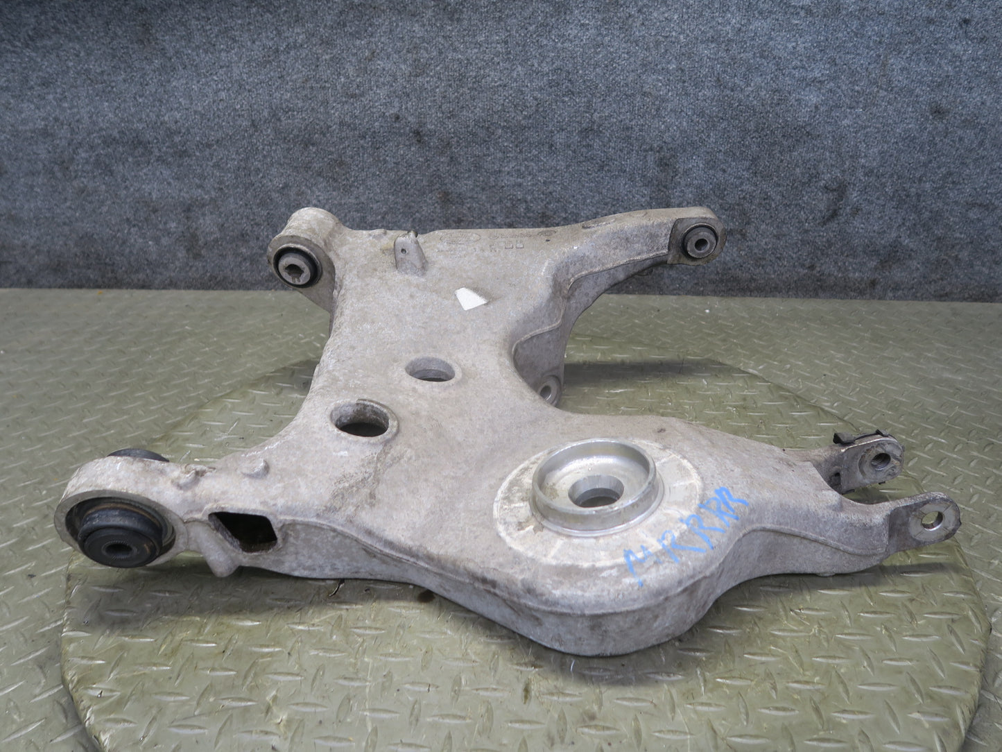 2014-2017 Range Rover Sport L494 Rear Right Suspension Control  Arm Set of 3