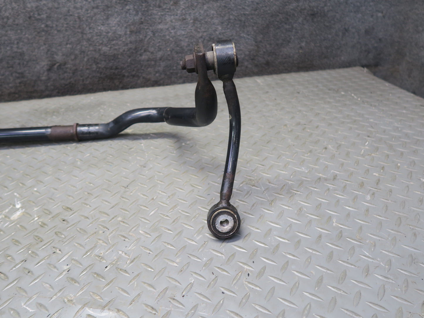 11-18 Porsche Cayenne 958 Rear Anti Roll Active Stabilizer Sway Bar 7P5511305