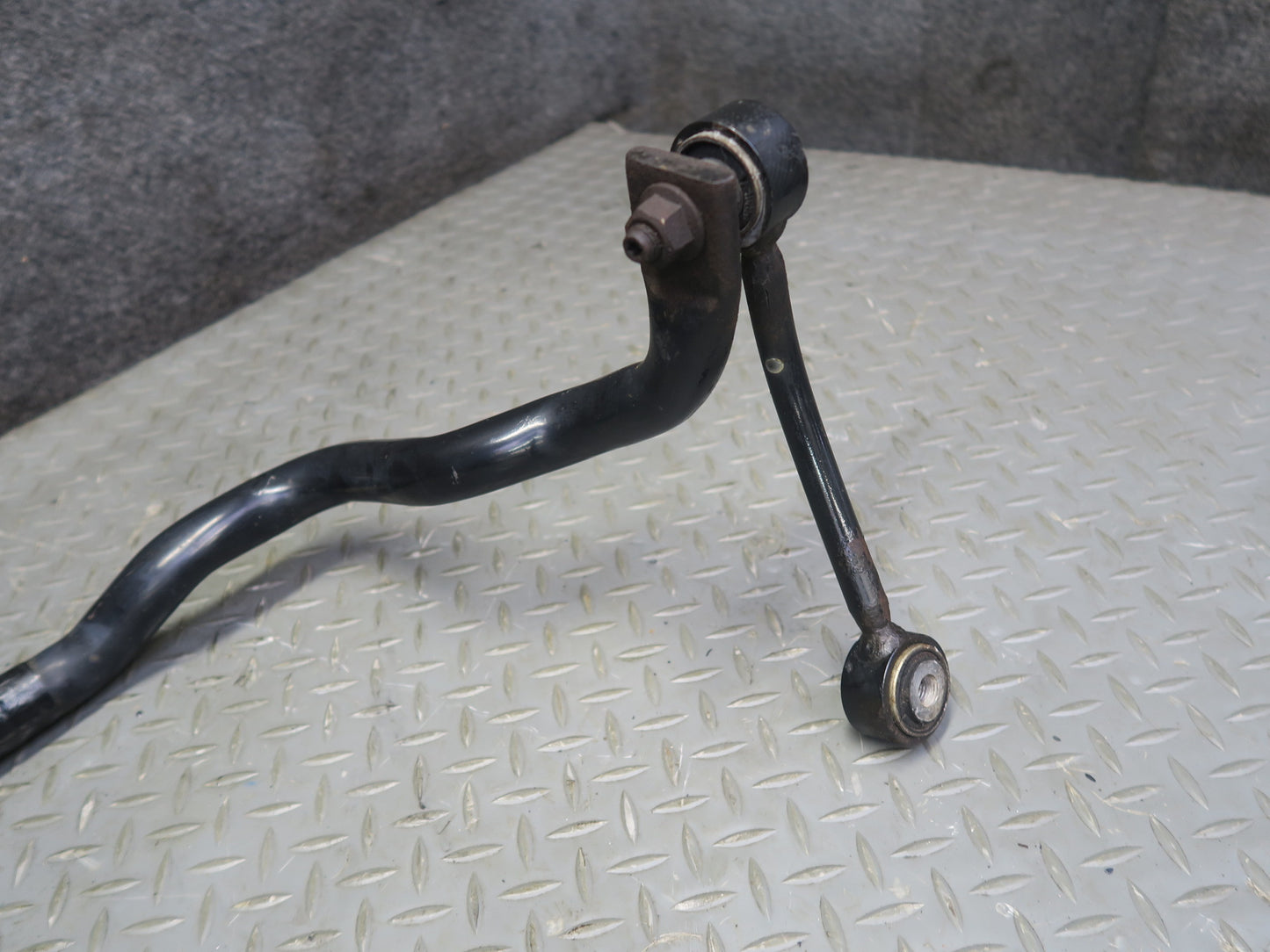 11-18 Porsche Cayenne 958 Rear Anti Roll Active Stabilizer Sway Bar 7P5511305