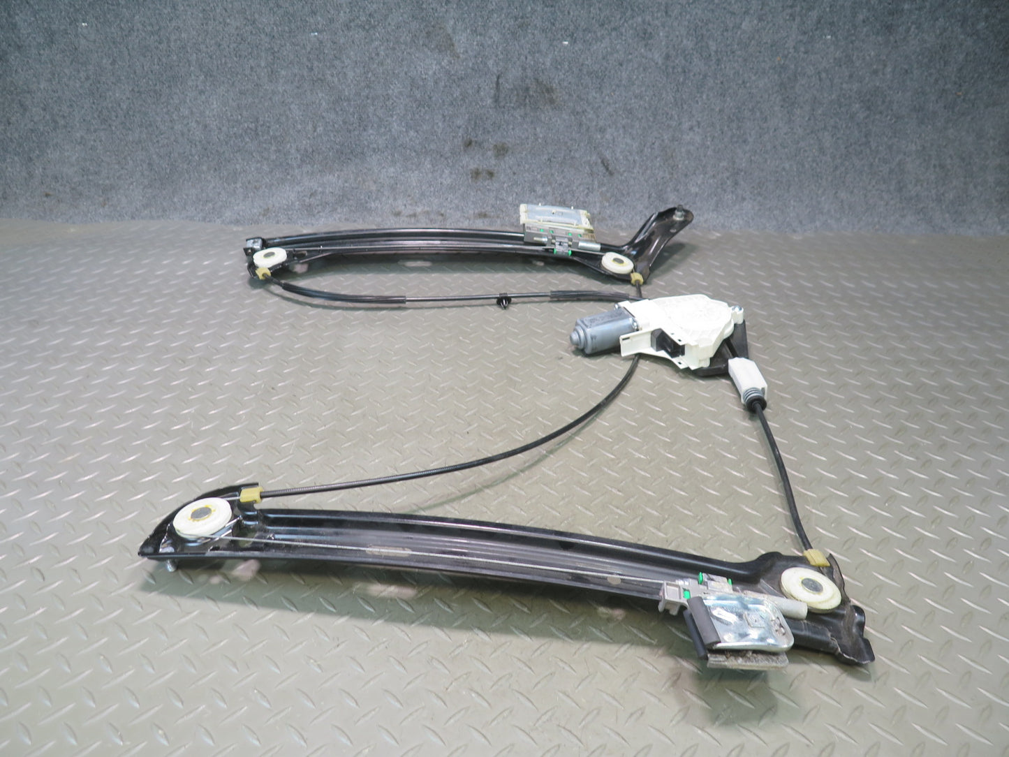 09-16 Audi A5 S5 Left Driver Door Window Regulator w Motor 8T0837461C OEM