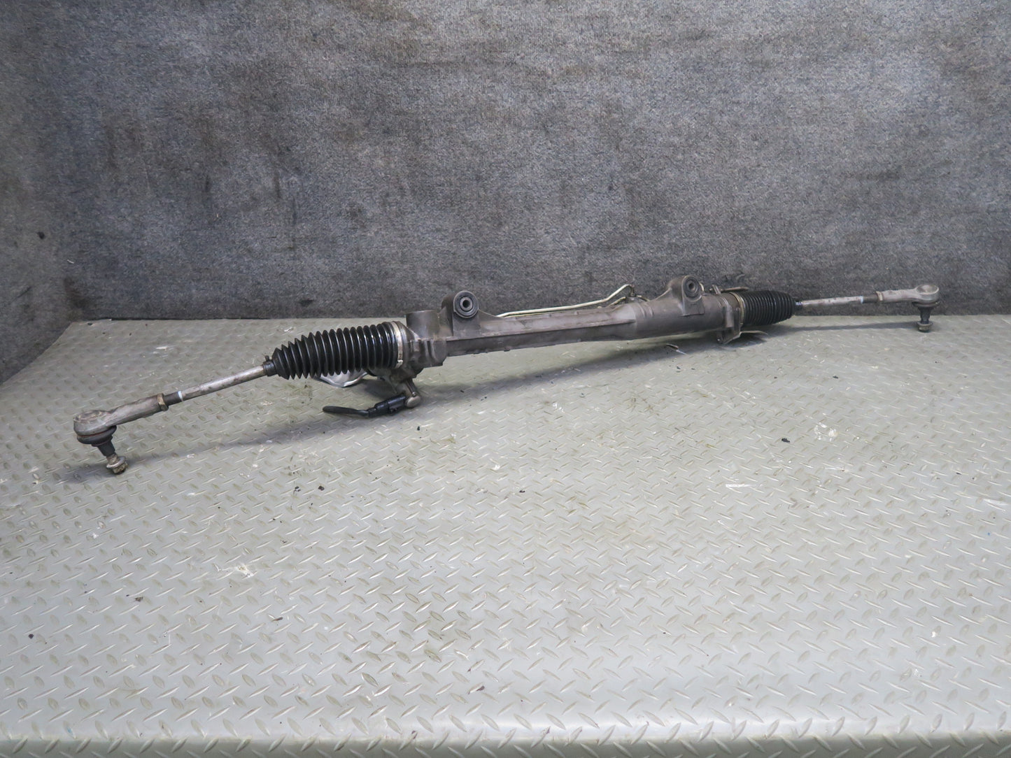 2011-2018 Porsche Cayenne 958 Power Steering Rack & Pinion Gear 7P5422055N