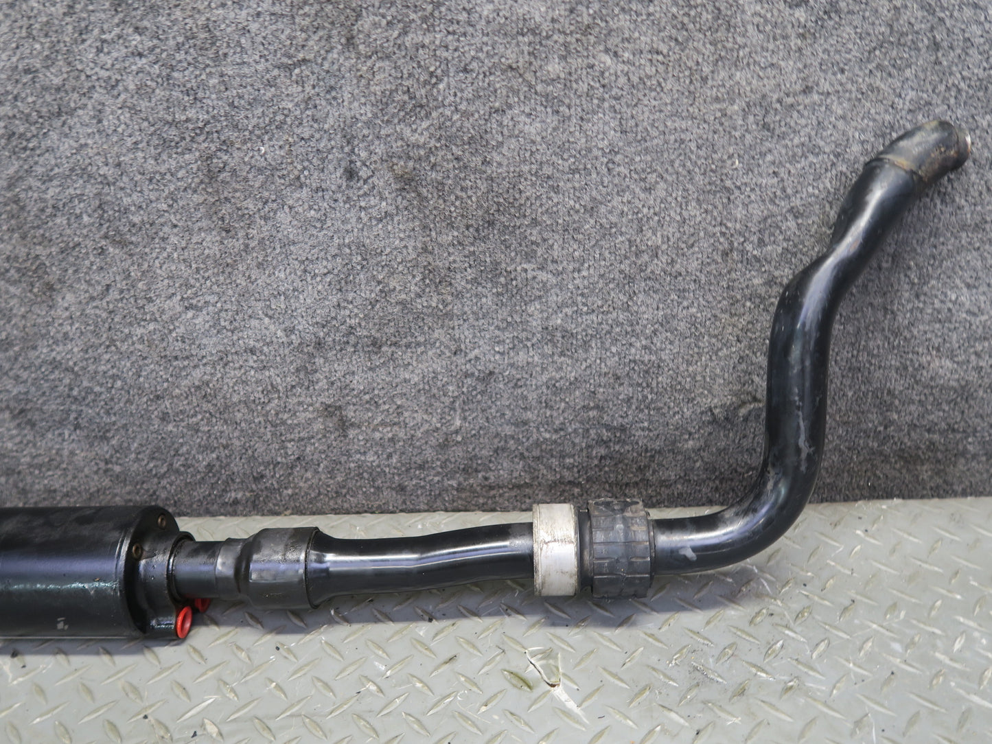 2011-2018 Porsche Cayenne 958 Front Active Stabilizer Sway Bar 7P5411305A
