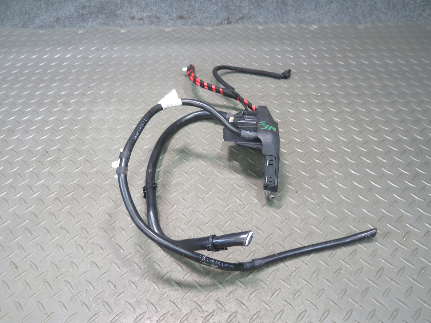 08-17 Audi B8 A5 S5 Battery Negative Cable Control Unit 8K0972249A OEM