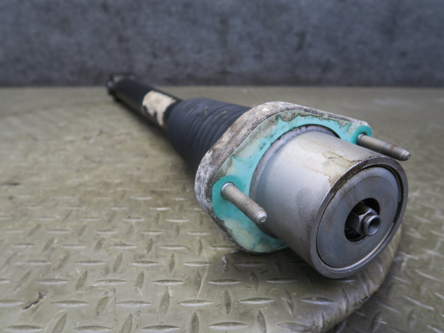 2014-2017 Range Rover Sport L494 AWD Rear Right Air Shock Strut Absorber
