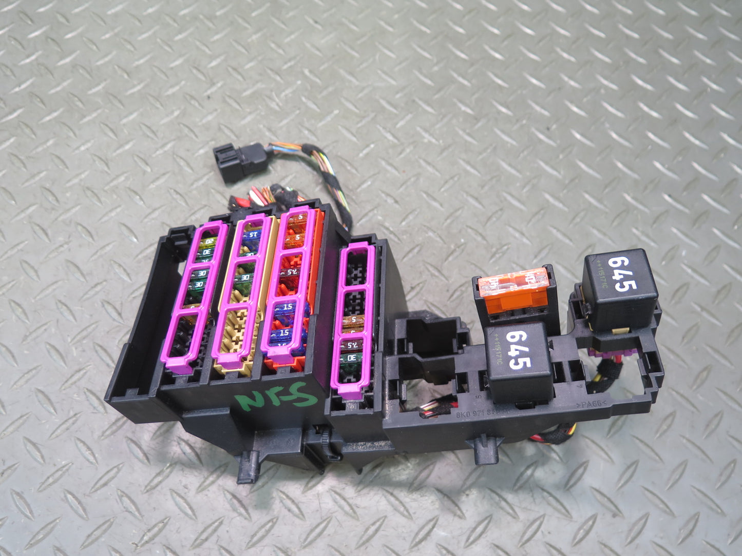 08-17 Audi B8 A5 S5 Rear Trunk Fuse Relay Box Module OEM