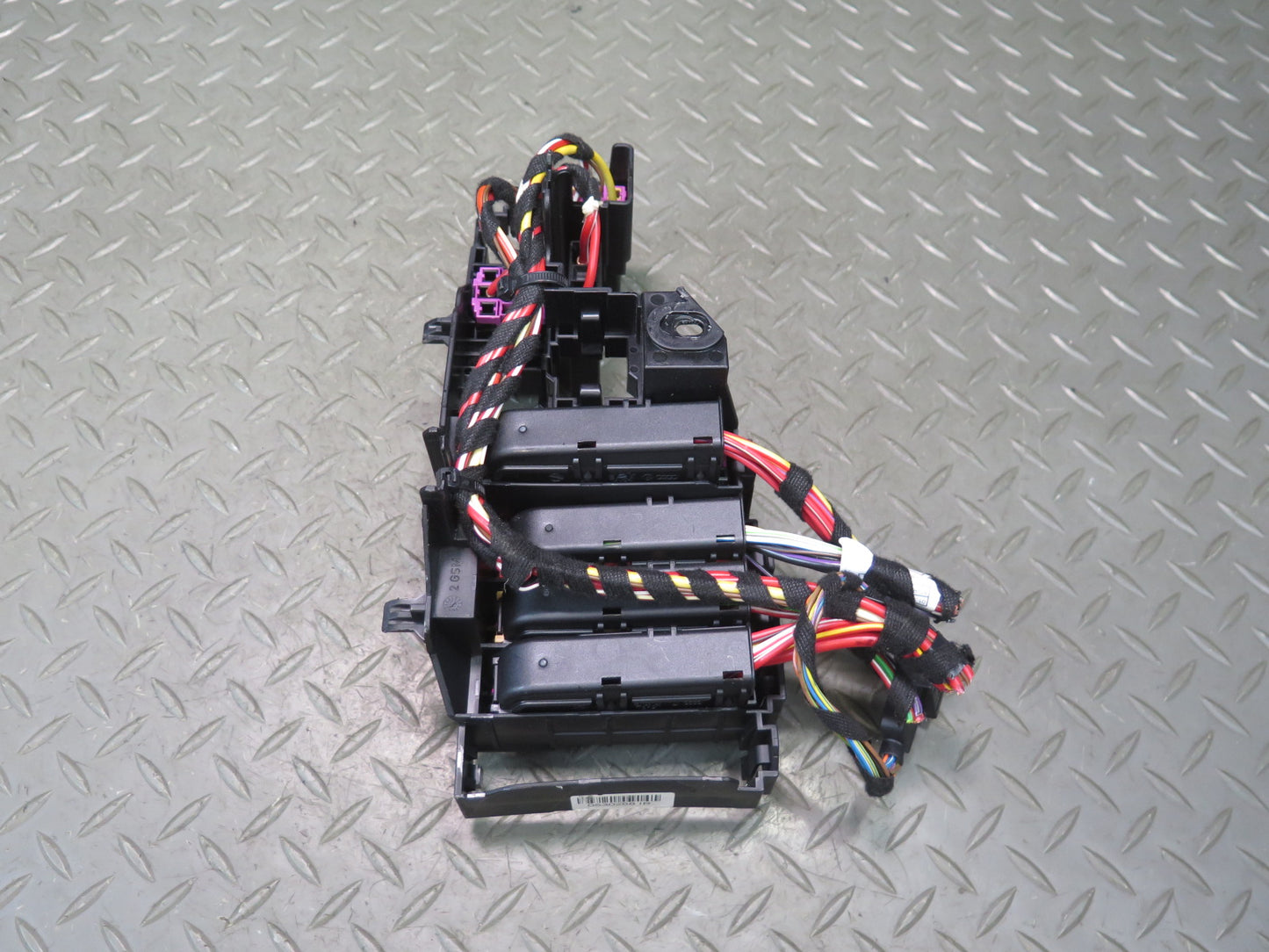 08-17 Audi B8 A5 S5 Rear Trunk Fuse Relay Box Module OEM