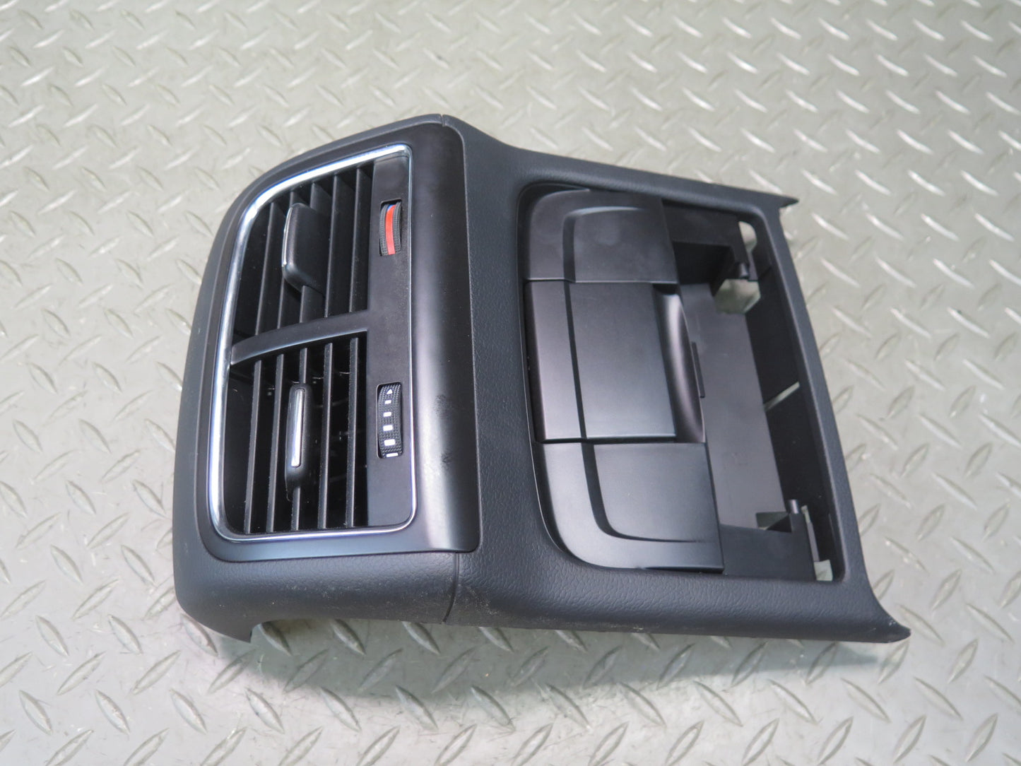 08-12 Audi B8 A5 S5 Rear Center Console Air Vent Trim Panel 8K0819203E OEM