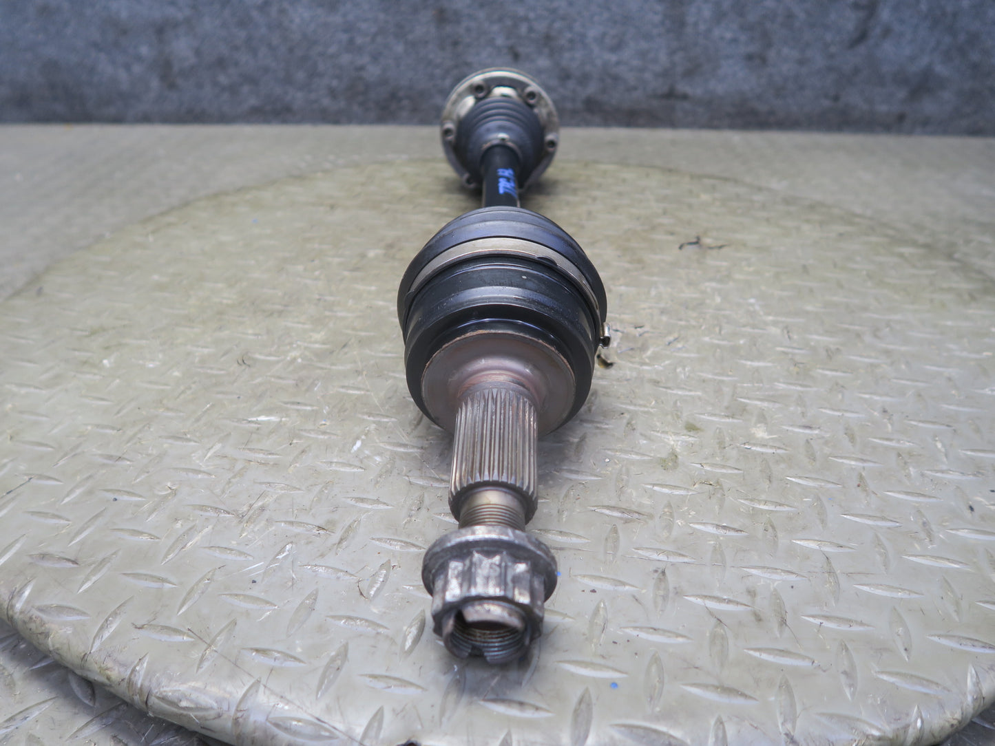 2011-2018 Porsche Cayenne 958 Front Left or Right Suspension Axle Shaft