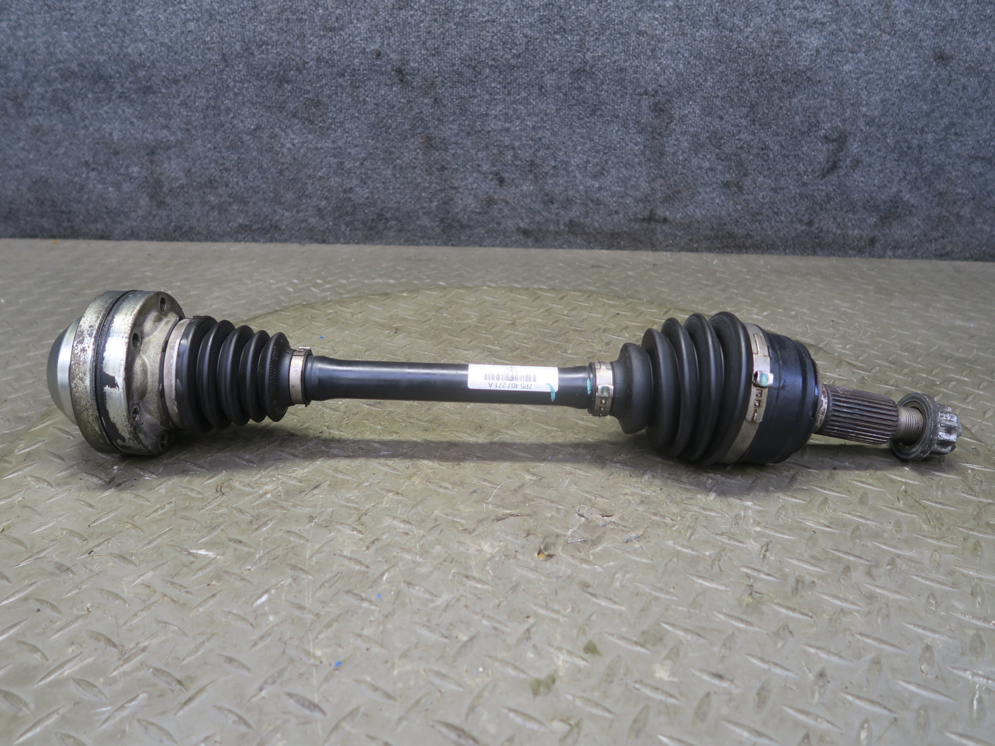 2011-2018 Porsche Cayenne 958 Front Left or Right Suspension Axle Shaft