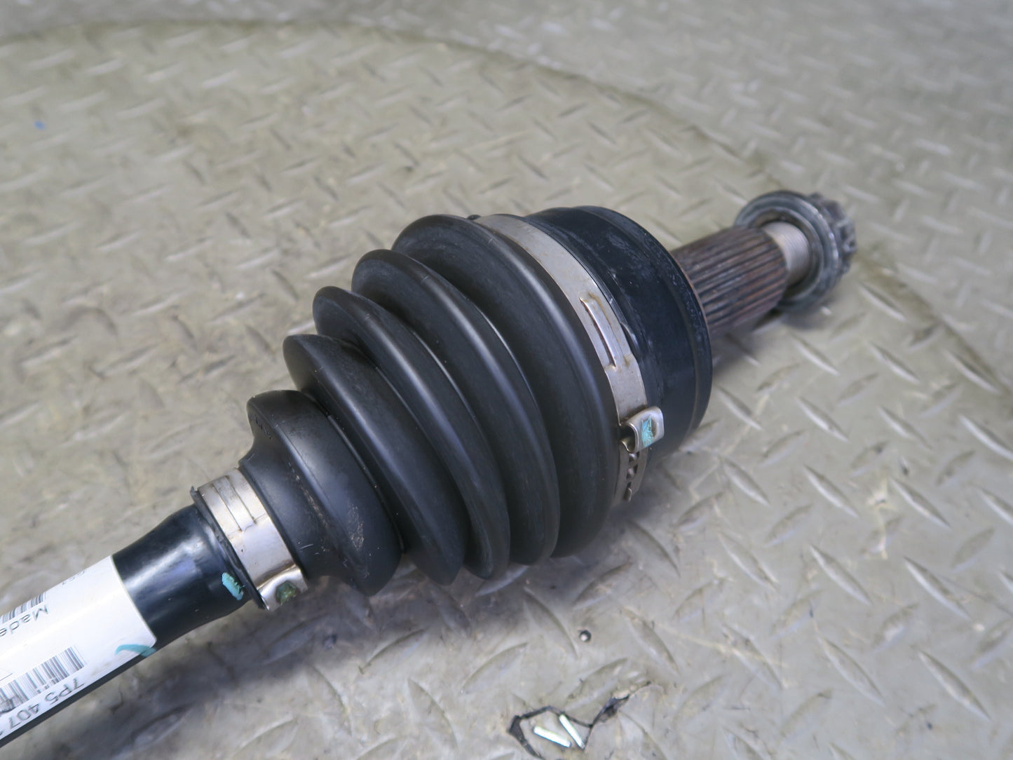 2011-2018 Porsche Cayenne 958 Front Left or Right Suspension Axle Shaft