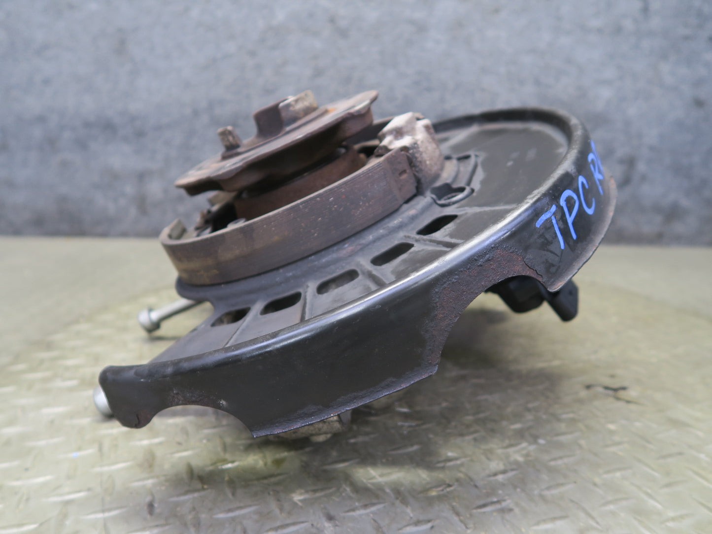 2011-2018 Porsche Cayenne 958 AWD Rear Right Spindle Knuckle Wheel Hub Bearing