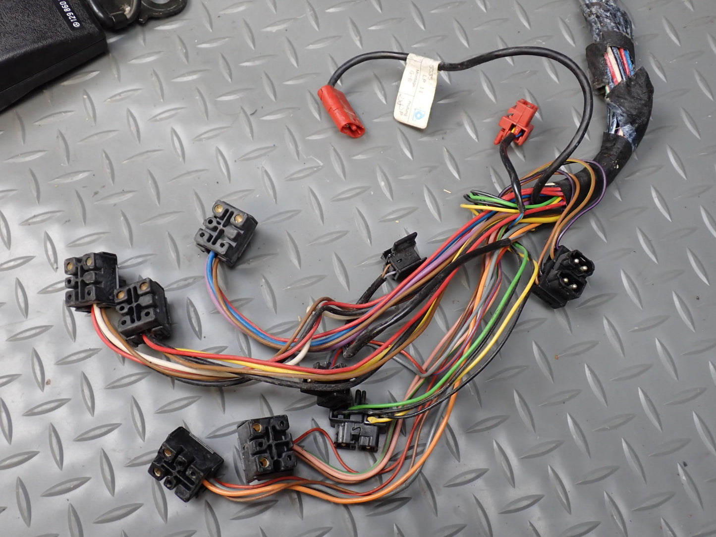 94-02 Mercedes R129 SL Front Right Seat Adjust Motor Wiring Tensioner Set OEM