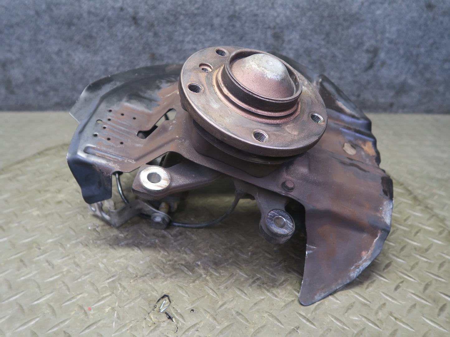 06-08 BMW E85 Z4 3.0Si N52 RWD Front Right Spindle Knuckle Wheel Hub Bearing OEM