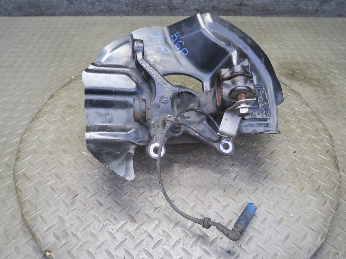 06-08 BMW E85 Z4 3.0Si N52 RWD Front Right Spindle Knuckle Wheel Hub Bearing OEM