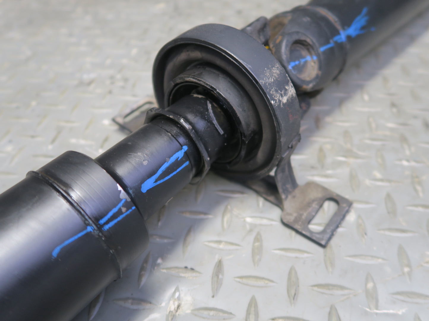 97-99 BMW E36/7 Z3 M52 AT Automatic Transmission Rear Driveshaft Drive Shaft OEM