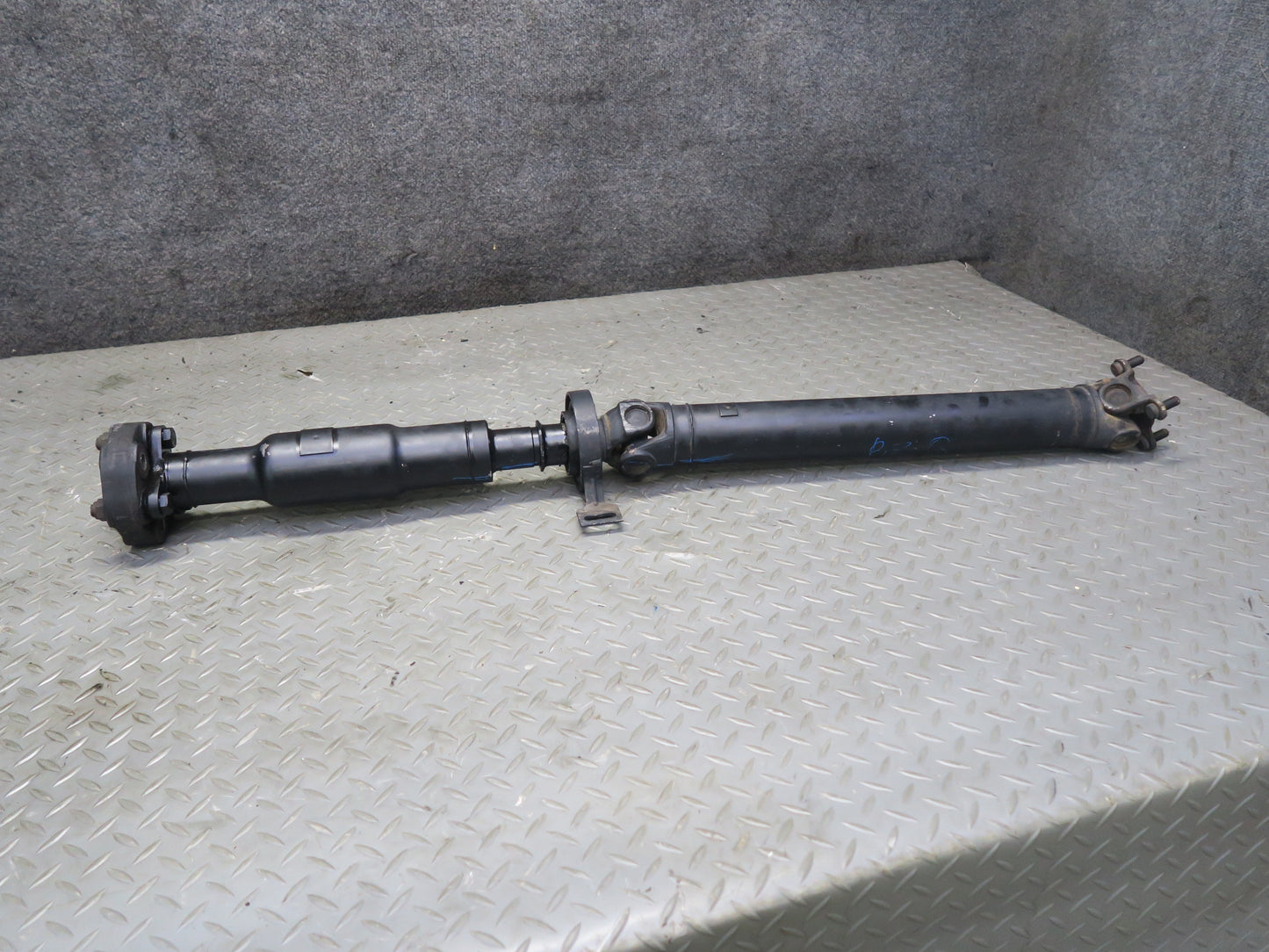 97-99 BMW E36/7 Z3 M52 AT Automatic Transmission Rear Driveshaft Drive Shaft OEM