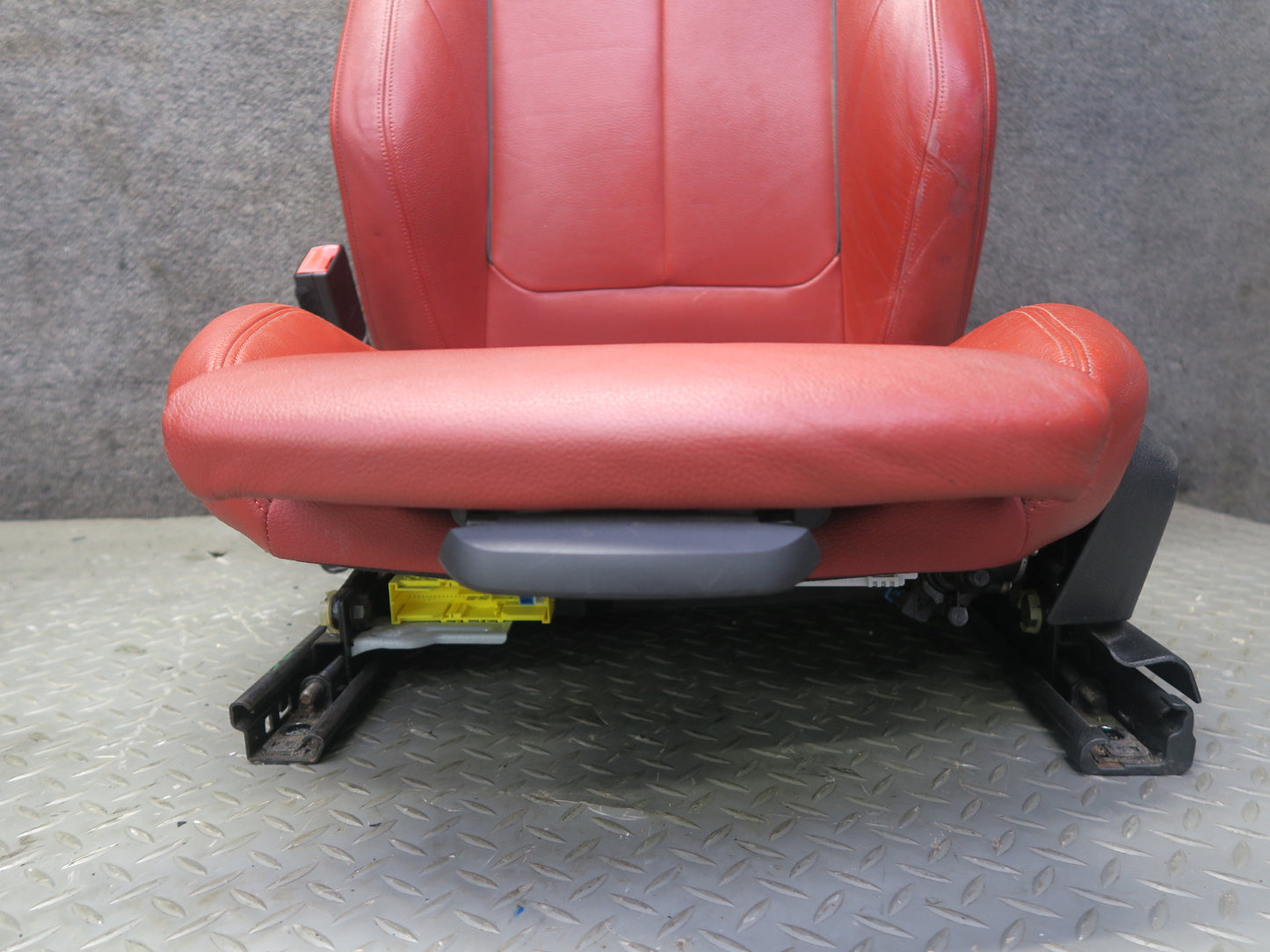 14-16 BMW F32 435i Front Sport Leather Heated Seat Set Coral RED OEM