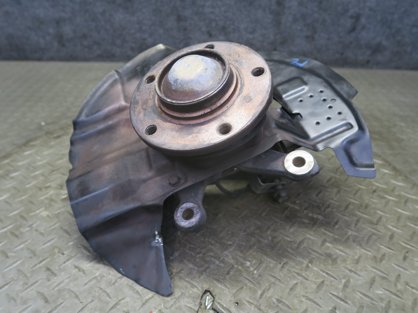 06-08 BMW E85 Z4 3.0Si N52 RWD Front Left Spindle Knuckle Wheel Hub Bearing OEM