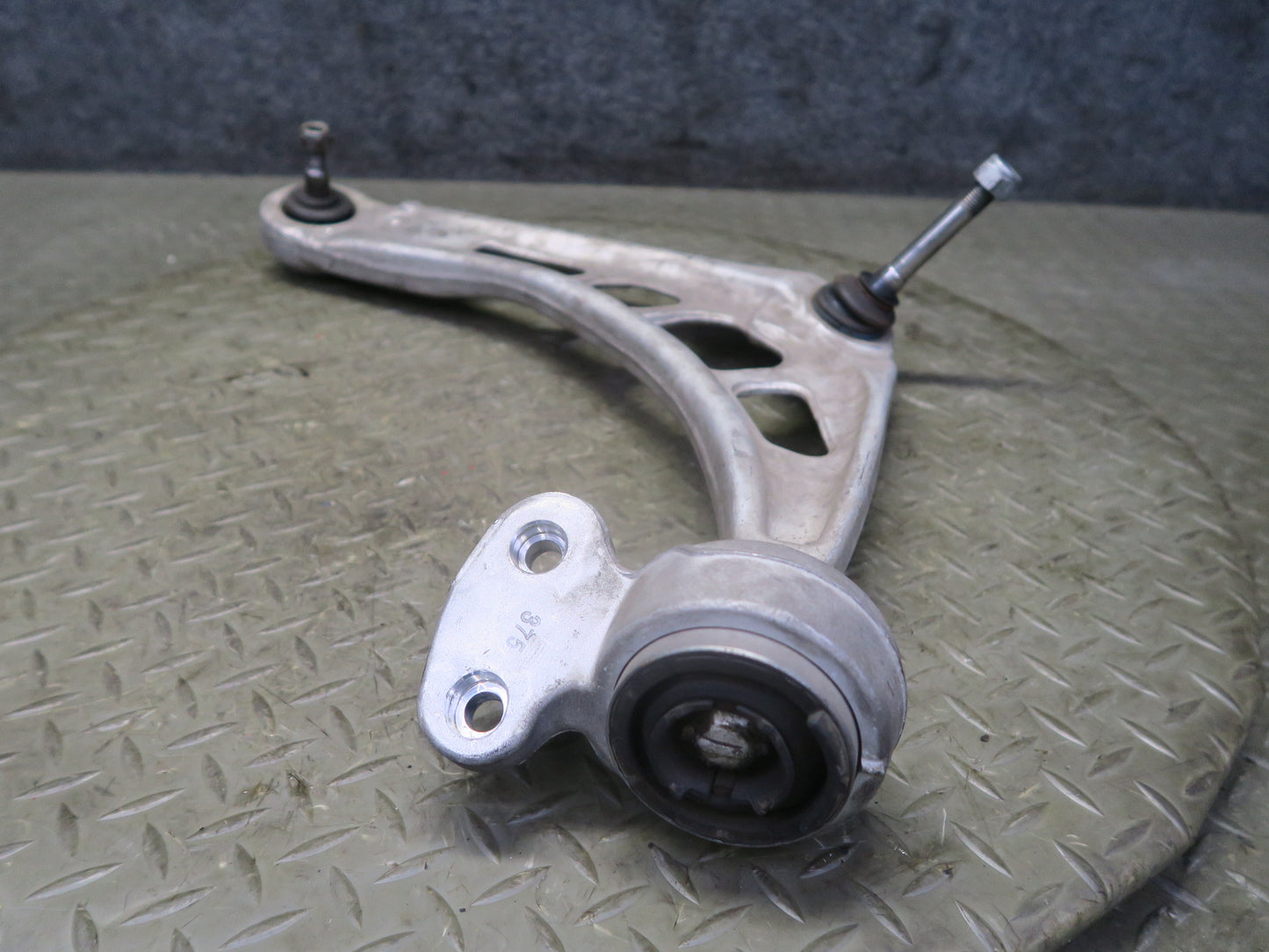 03-08 BMW E85 Z4 Set of 2 Front Left Right Lower Control Arm Lemforder