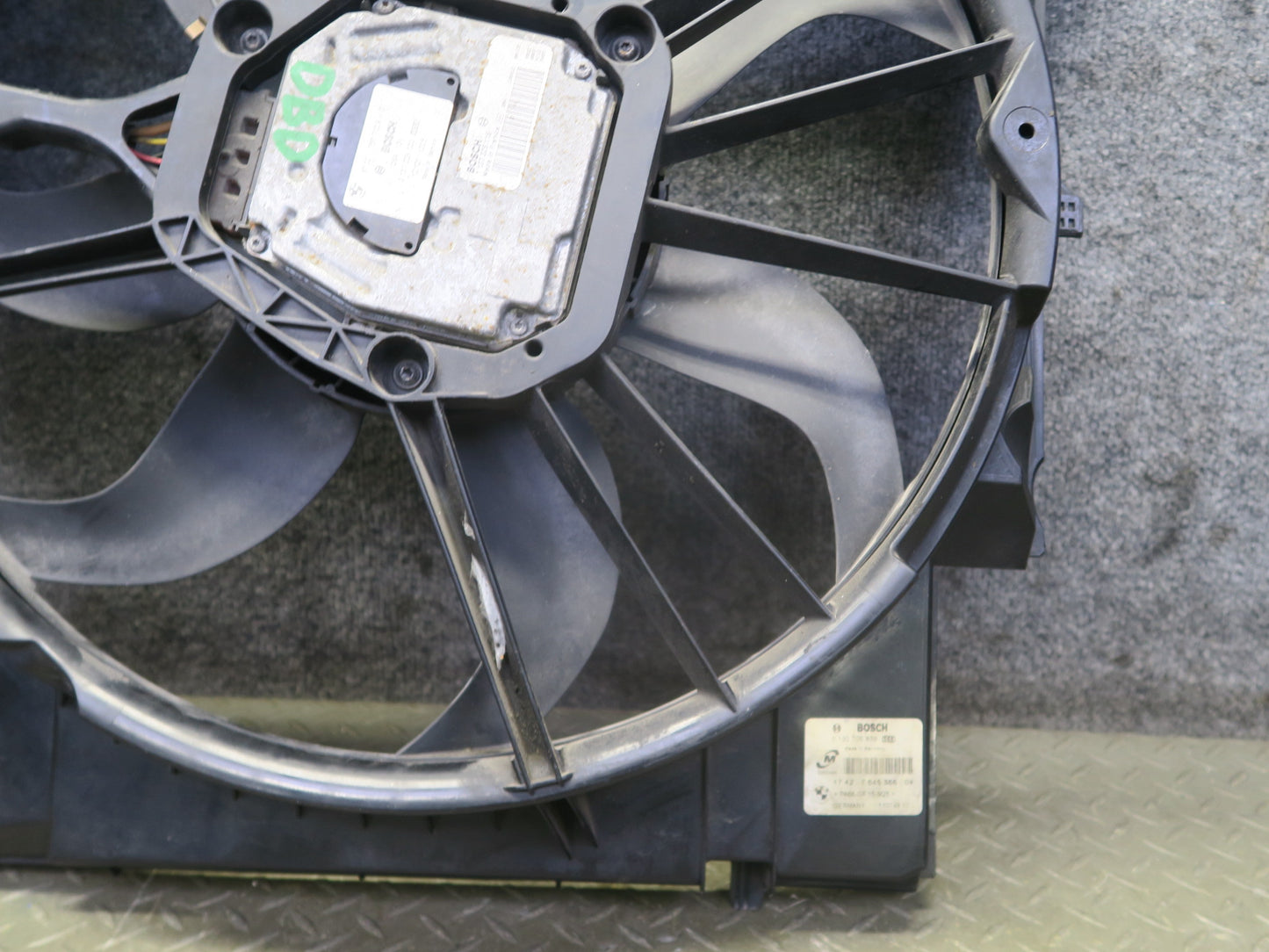 07-13 BMW E90 E92 E93 335i N54 N55 Engine Cooling Fan Motor Shroud 129K Mile OEM