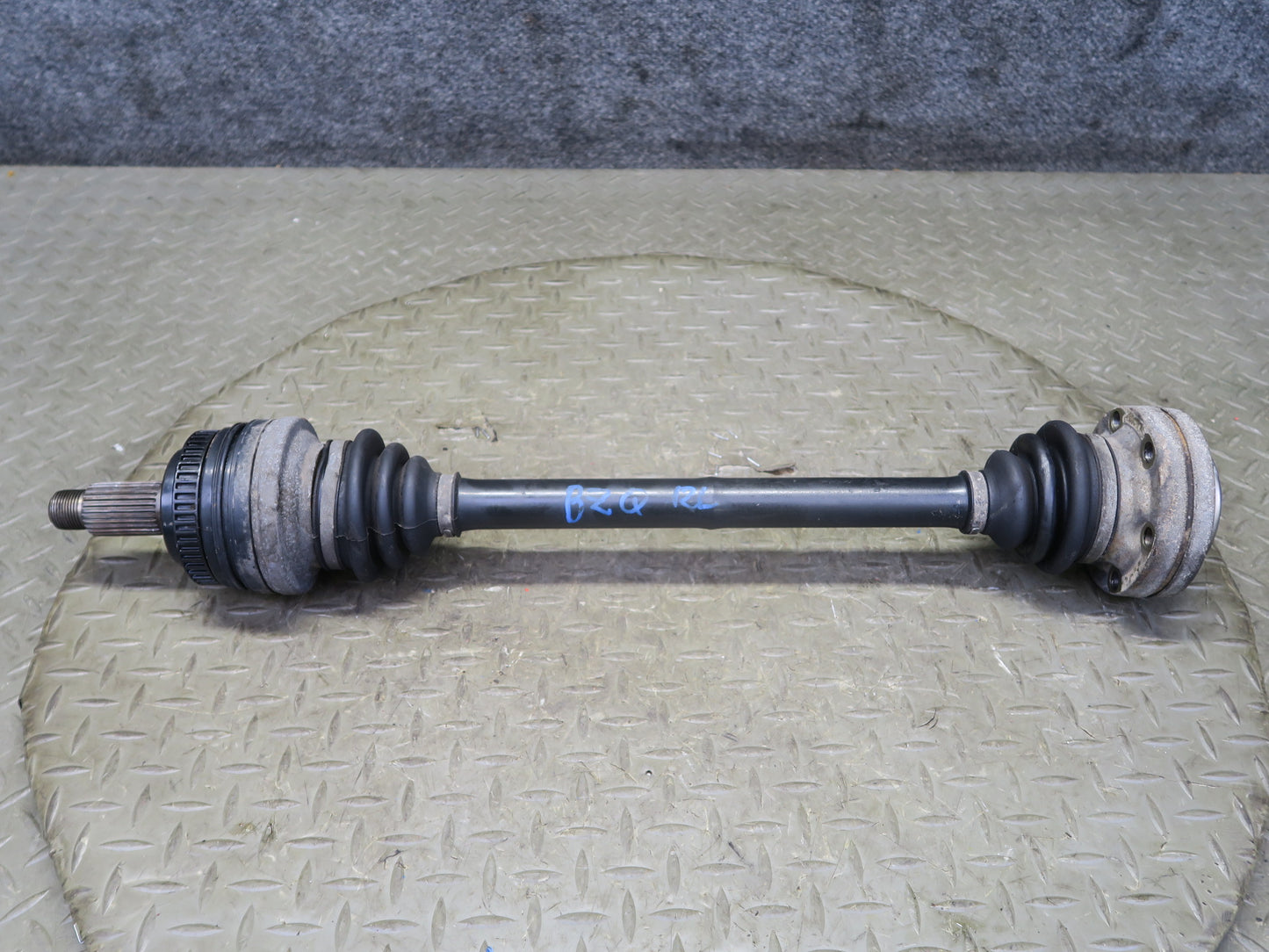 97-02 BMW E36/7 Z3 2.8L 2.5L A/T Rear Left or Right Suspension Axle Shaft OEM