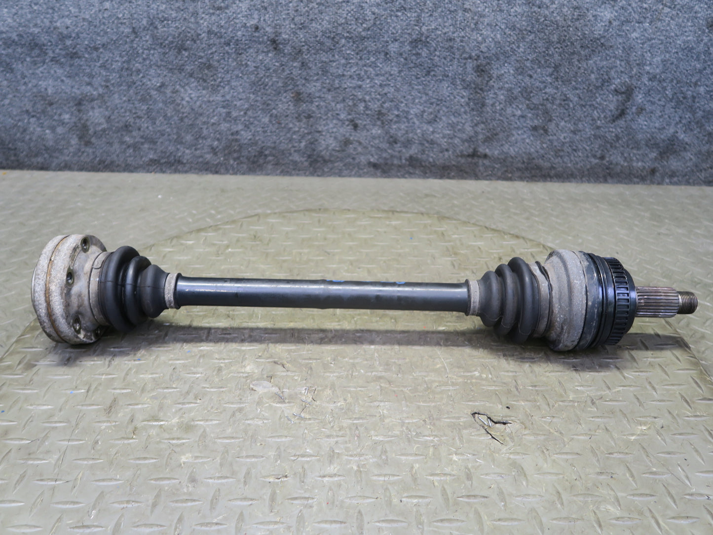 97-02 BMW E36/7 Z3 2.8L 2.5L A/T Rear Left or Right Suspension Axle Shaft OEM