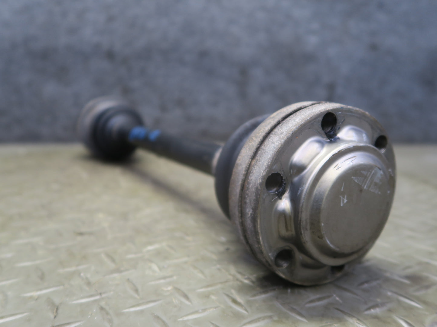 97-02 BMW E36/7 Z3 2.8L 2.5L A/T Rear Left or Right Suspension Axle Shaft OEM