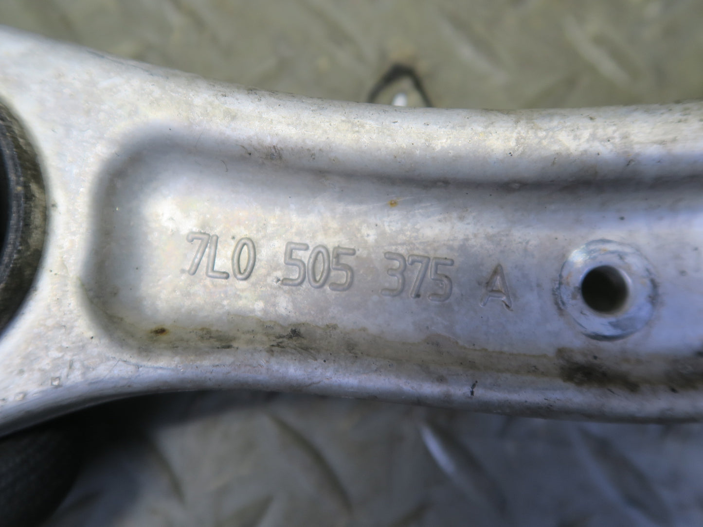 2011-2018 Porsche Cayenne 958 Rear Right Upper & Lower Control Arm Set of 4