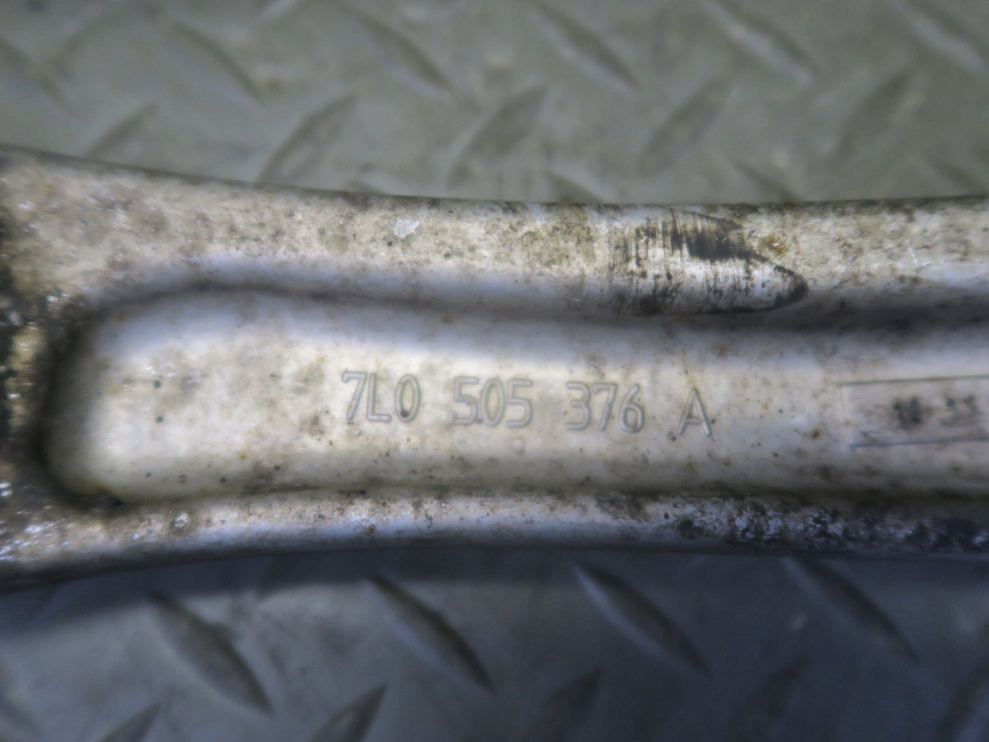 2011-2018 Porsche Cayenne 958 Rear Right Upper & Lower Control Arm Set of 4