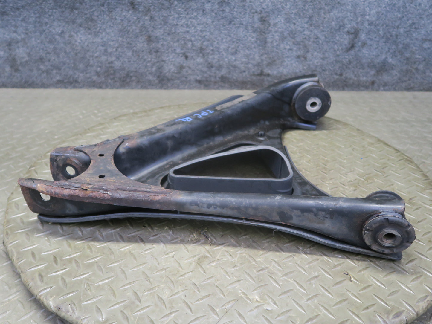 2011-2018 Porsche Cayenne 958 Rear Left Upper & Lower Control Arm Set of 4