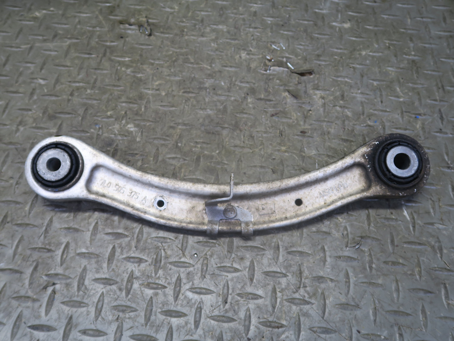 2011-2018 Porsche Cayenne 958 Rear Left Upper & Lower Control Arm Set of 4