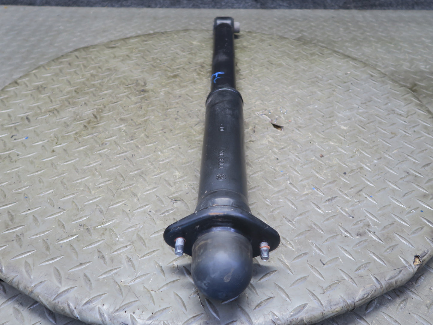 96-02 BMW E36/7 Z3 Roadster Set of 2 Rear Left & Right Strut Shock Absorber OEM