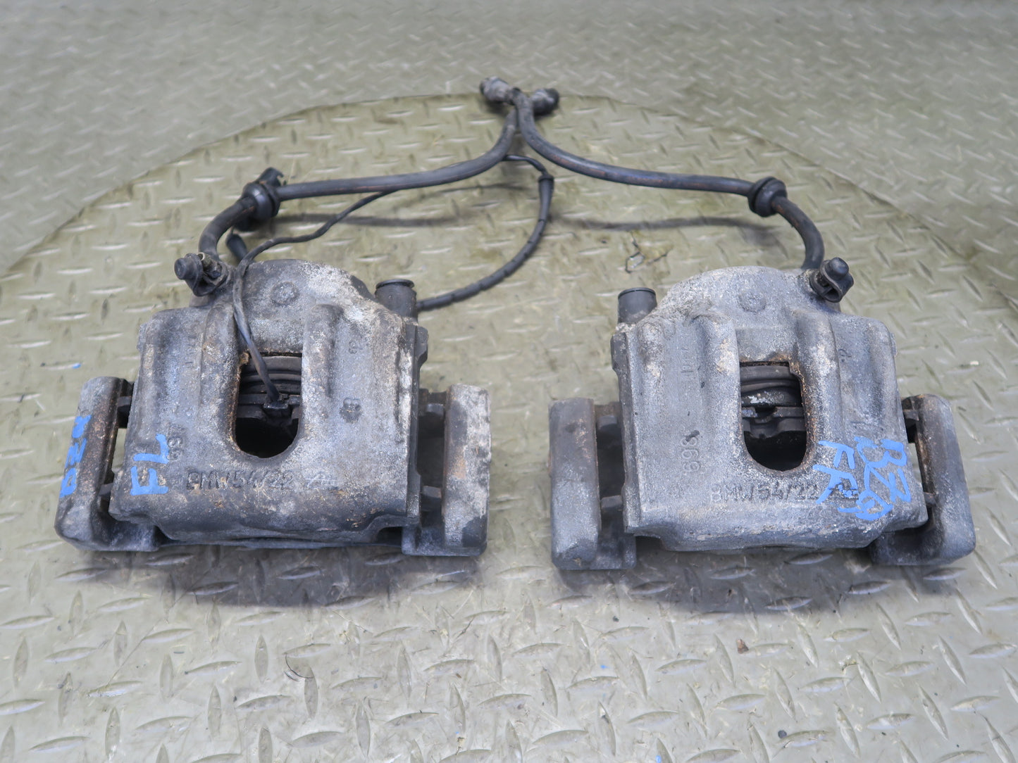 97-02 BMW E36/7 Z3 Set of 2 Front Right & Left Brake Caliper 107K Miles OEM