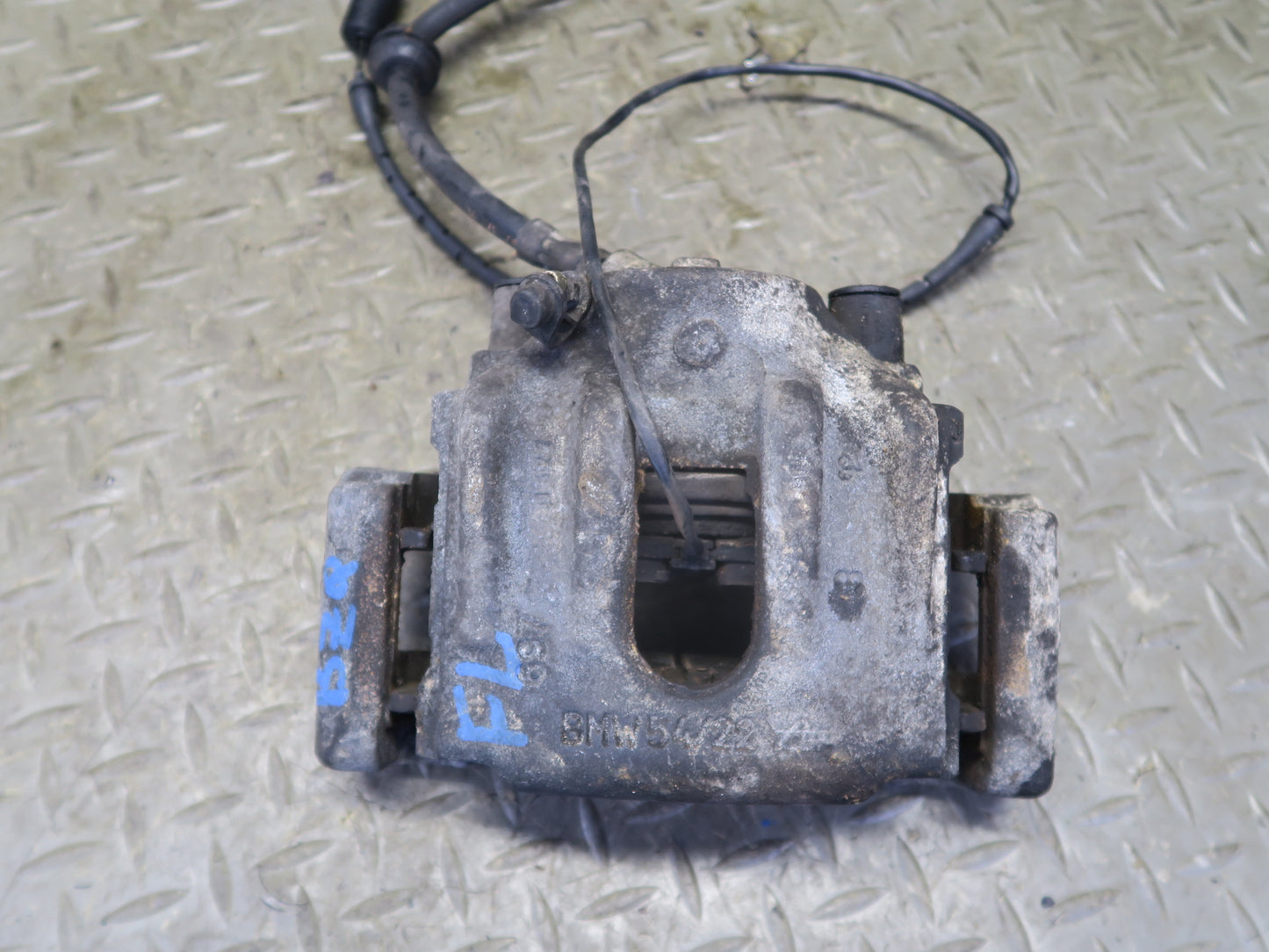 97-02 BMW E36/7 Z3 Set of 2 Front Right & Left Brake Caliper 107K Miles OEM